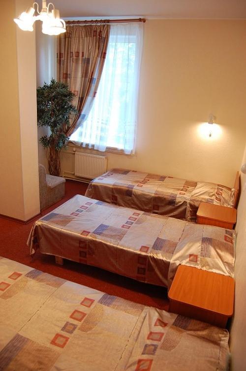 Hotel Krunk Sillamäe Oda fotoğraf