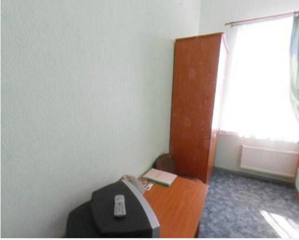 Hotel Krunk Sillamäe Oda fotoğraf
