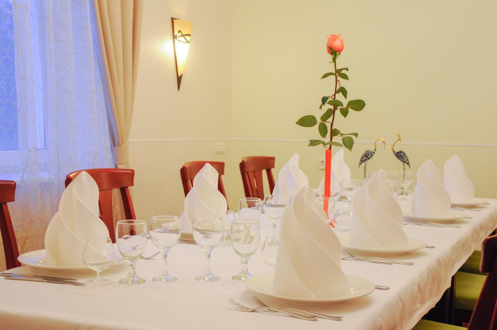 Hotel Krunk Sillamäe Dış mekan fotoğraf
